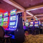 How to play with online slot machines