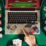 Playing Slots Machine Games